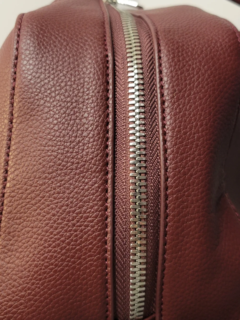 Women’s Structured Satchel Bag in Deep Wine